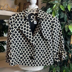 GUC Elegant Black and Cream Women's Swing Jacket/Blazer, 6